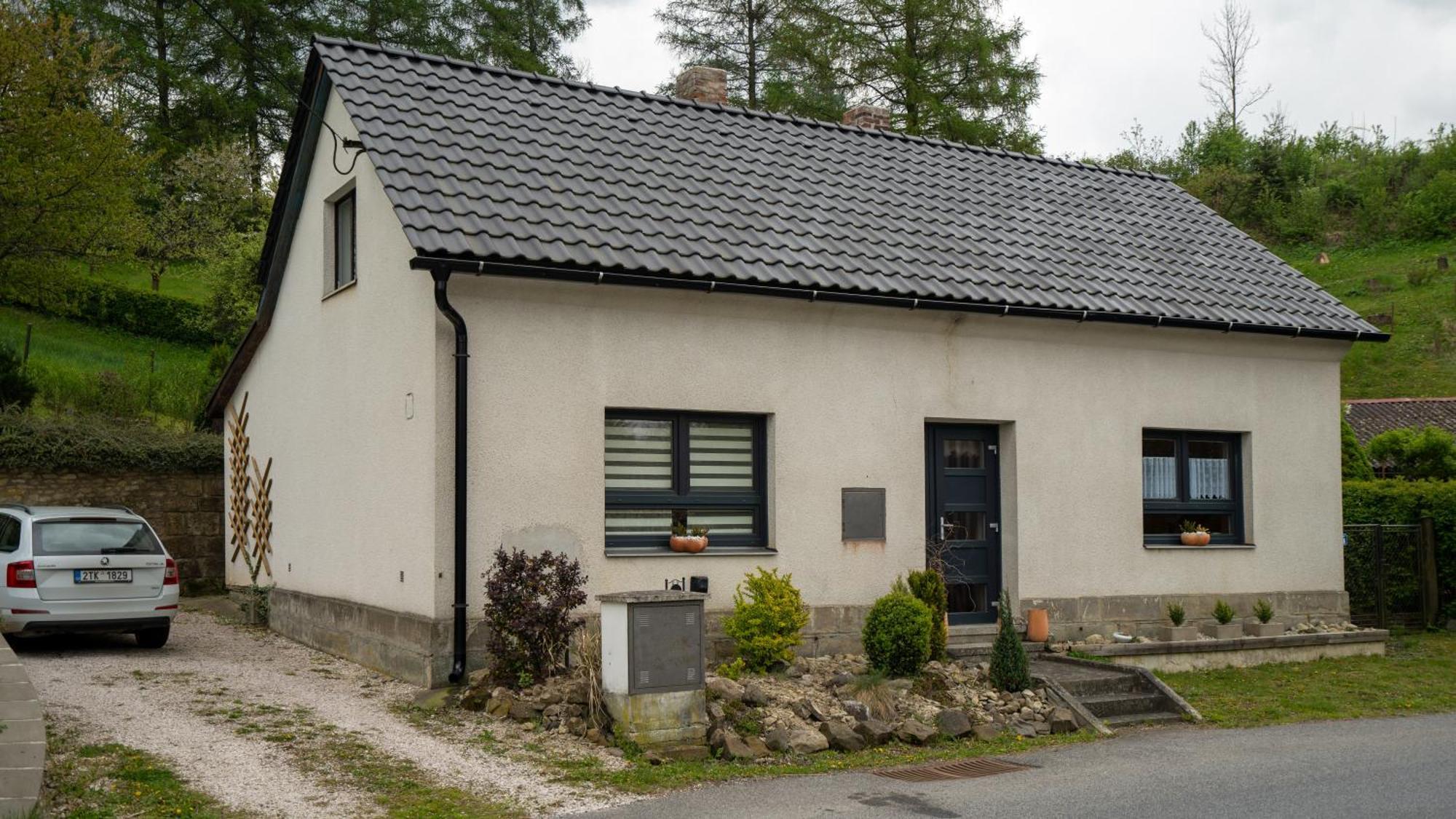 Chalupa Ema Nikol Rovensko pod Troskami Eksteriør billede